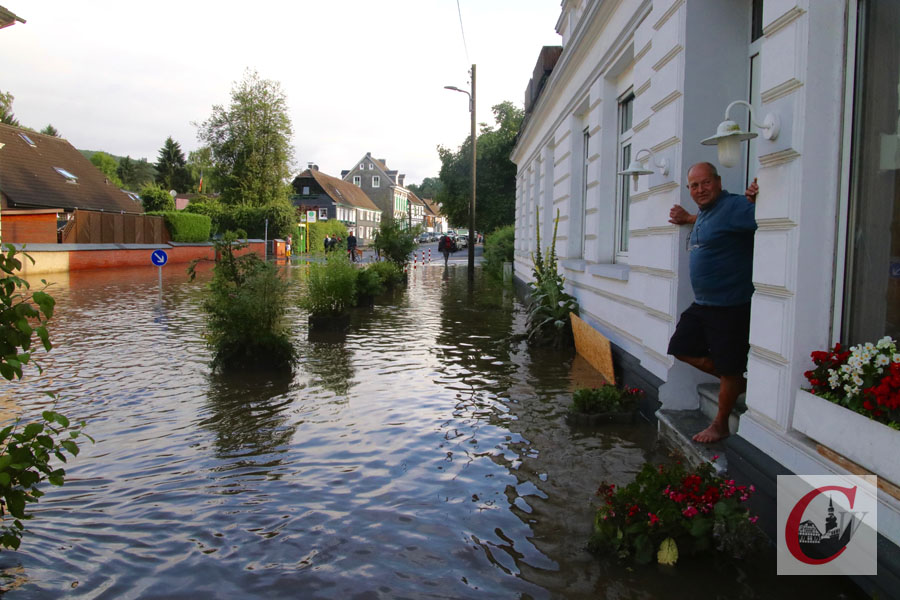 » Unwetter: „Dramatisch, aber nicht hoffnungslos" in der ...