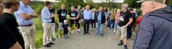 Die Initiative „Pro Natur Hipkendahl“ bei ihrem Vor-Ort-Treffen mit Vertretern der CDU Cronenberg und Wupppertal sowie dem CDU-Bundestagsabgeordneten Jürgen Hardt. | Foto: PNH