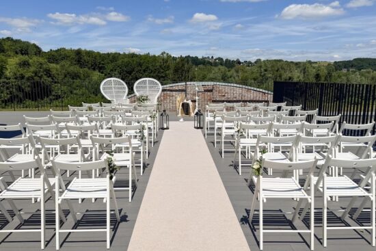 Beeindruckend…! Der (Aus-)Blick von der Dachterrasse der neuen Eventlocation auf dem Areal der ehemaligen Firma Rasspe in Solingen. | Foto: Werner Köhler